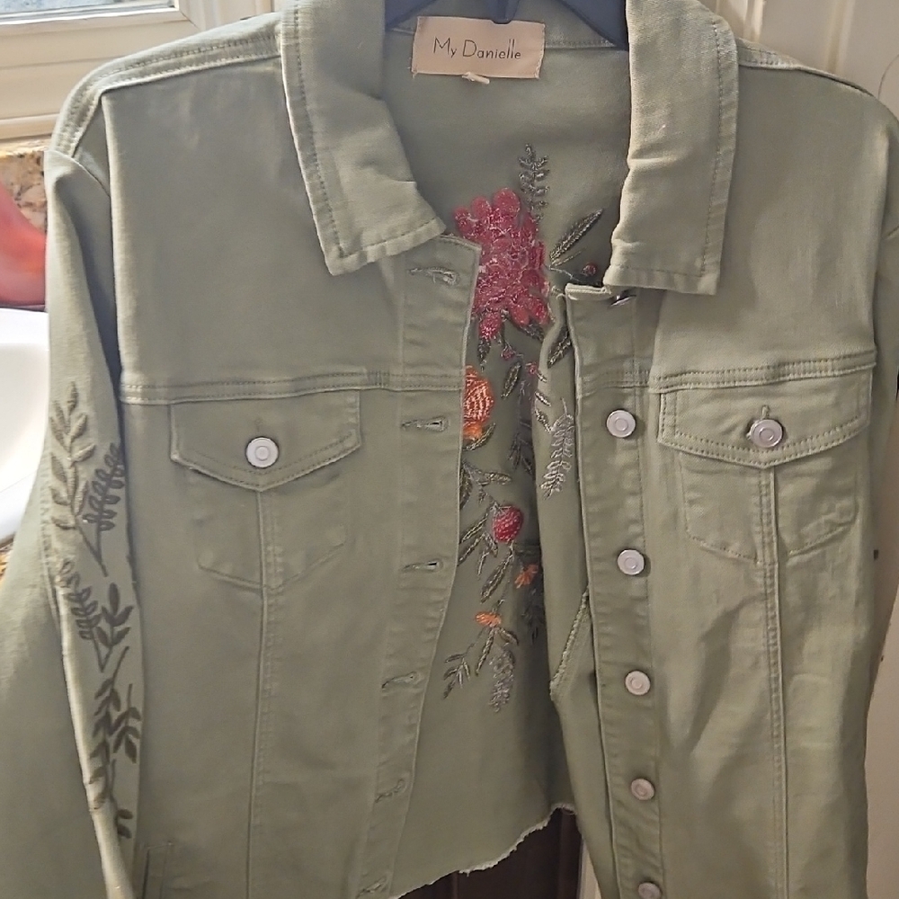 Olive Embroidered Jean Jacket By My Danielle W Fringe Hem. Size L